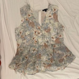 Size large Tommy Hilfiger peplum sleeveless blouse